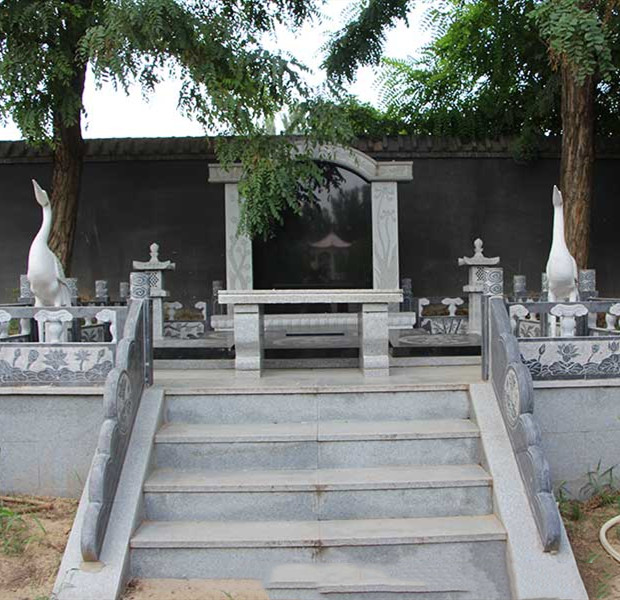 家族墓地7号